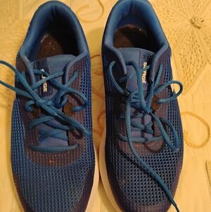 Gently Used Blue Men's Surge Skechers Size 12